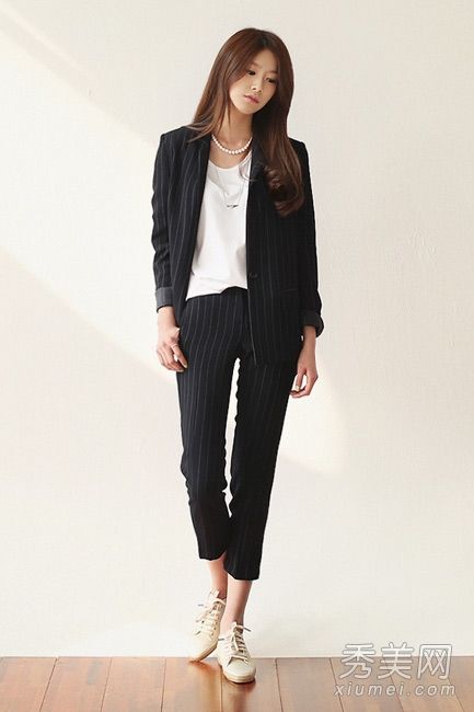如果经典条纹西装再次起航,它会变得更苗条。