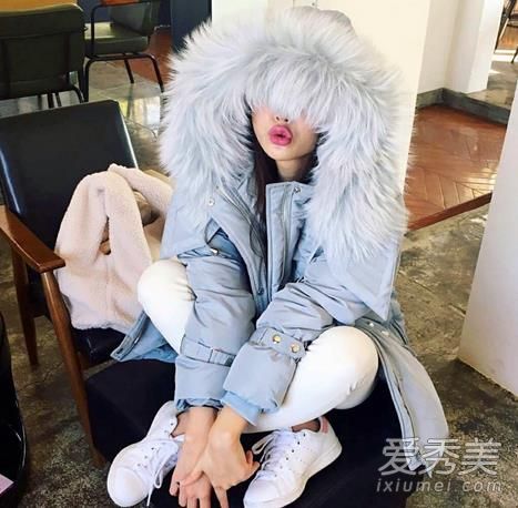 如果羽绒服被意外划破了,该如何修补?