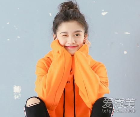 带家具的背心很暖和，但是如果里面总是掉着头发怎么办？