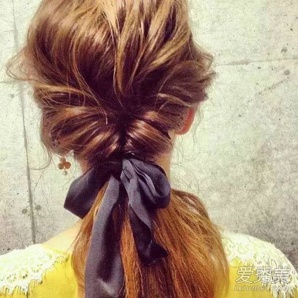12种简单而又好学的发型,为春游而系!