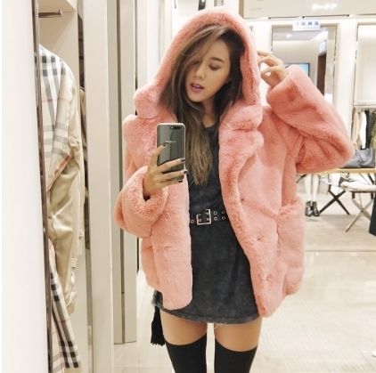 不管天气有多热,都需要秋冬季!2017年秋冬,将向您报道三款流行外套。