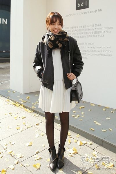 冬季围巾，搭配保暖连衣裙，时尚风格