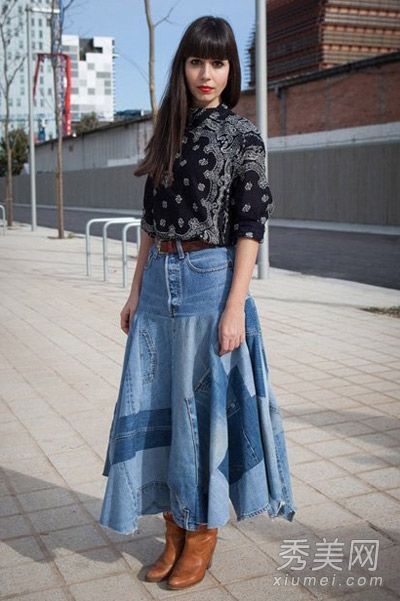 春天穿长裙和衬衫是最好的。