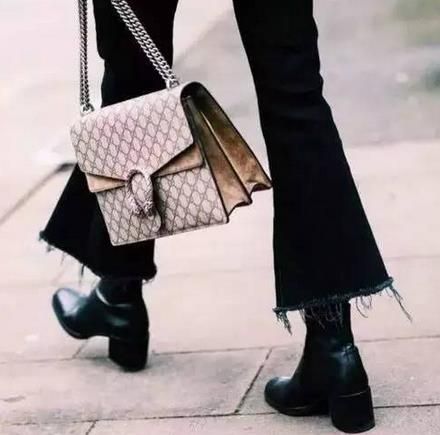 天气冷的时候，哪种鞋子和裤子更相配？