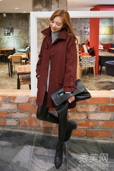 勃艮第大衣优雅、迷人、女性化。