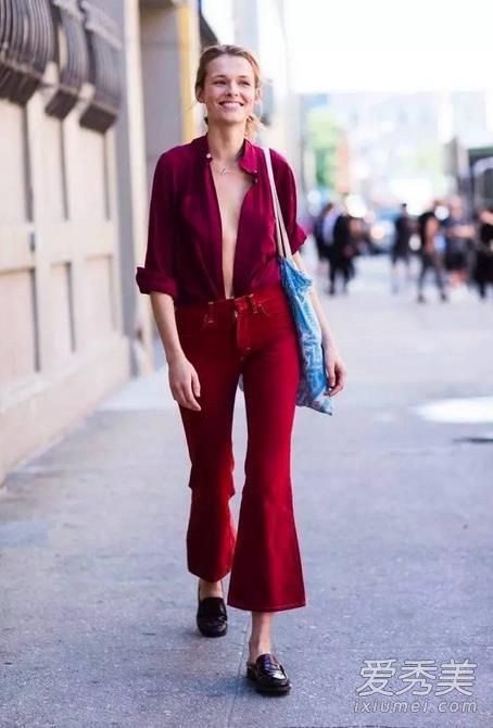 乐福鞋可以穿在宽松的裤子里吗?哪条裤子最适合乐福鞋?