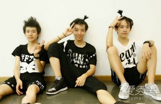 颜是个任性的男生,和杨幂爱上了辫子