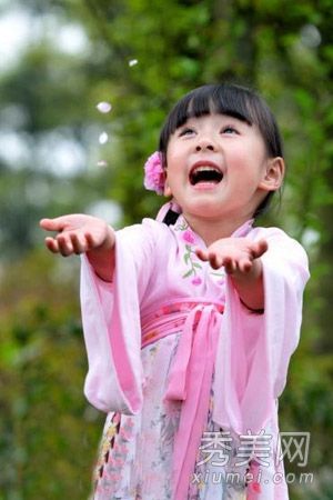 成都樱花女郎走红