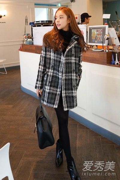 韩版格子外套延续经典优雅