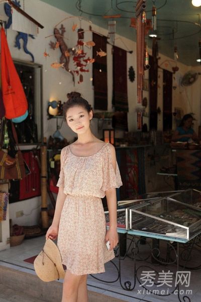 十件适合浪漫五一出游的衣服很有吸引力