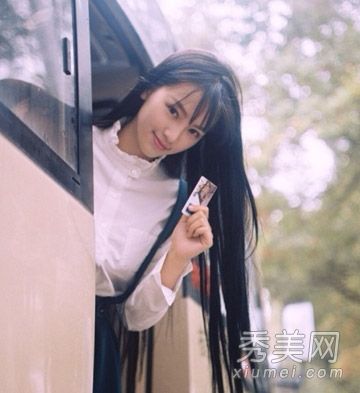 黄灿灿,武大女神,樱花和美丽的长发