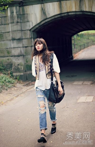 八种搭配的白衬衫在春天更精彩。