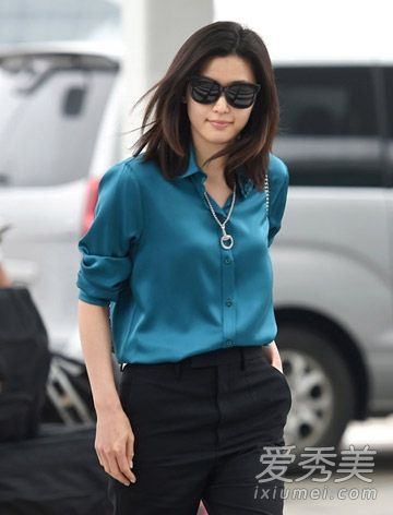 直发学校还是卷发学校明星教学夏季眼睛吸收“头发”