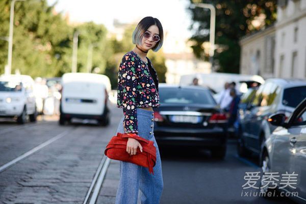 潮州人喜欢染发。多色高光非常受欢迎。