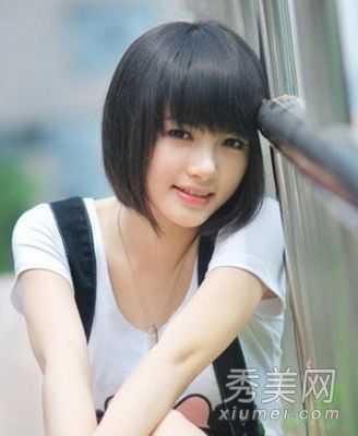 8韩国发型很受欢迎，在夏天会成为亮丽的女孩