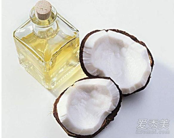 椰子油可以直接涂在脸上吗？椰子油对脸部有什么好处？