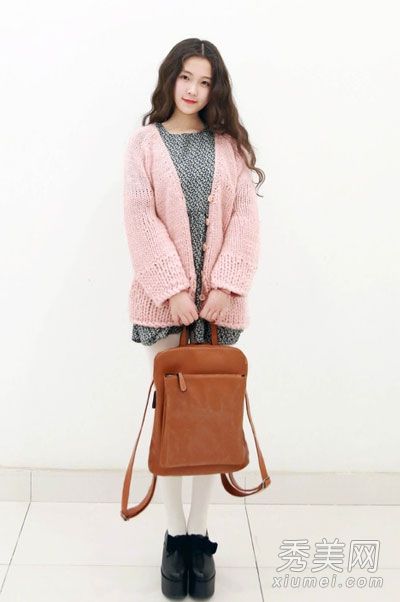 春季如何穿最漂亮的羊毛衫和女装