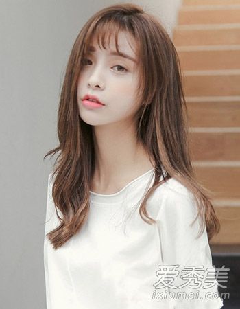 空气体刘海继续被炎热的秋冬季刘海照剪