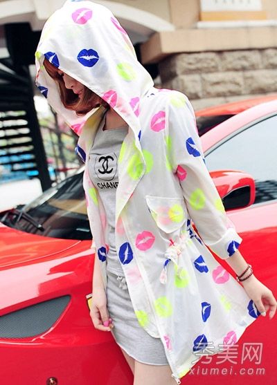 8种穿着方式是夏季服装搭配中最流行的图片。