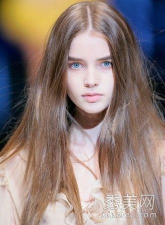 7约会狂野的发型让男人在任何时候都让你着迷。