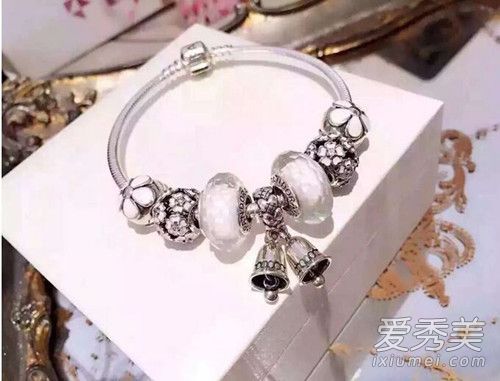 潘多拉手链珠子的寓意是什么?潘多拉手镯的寓意是什么