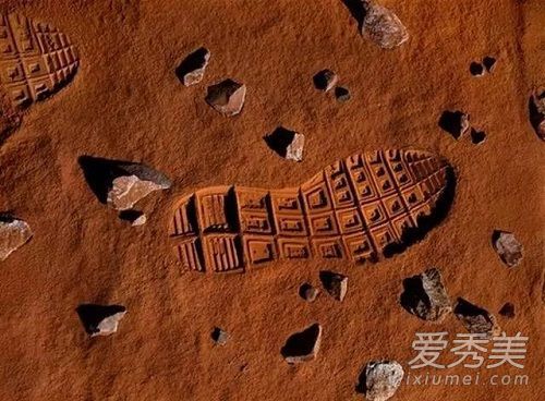 耐克和汤姆的萨克斯20码定制火星鞋何时上市？