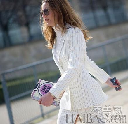 细节决定成败;配饰更受欢迎