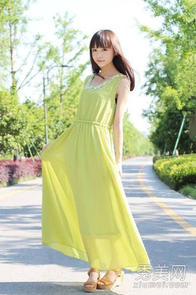 小清新学院风格打造夏季减龄混搭