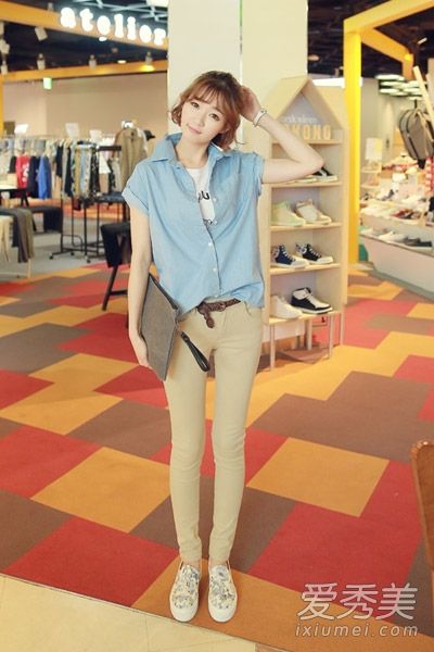 韩版休闲鞋配裙子和裤子多才多艺