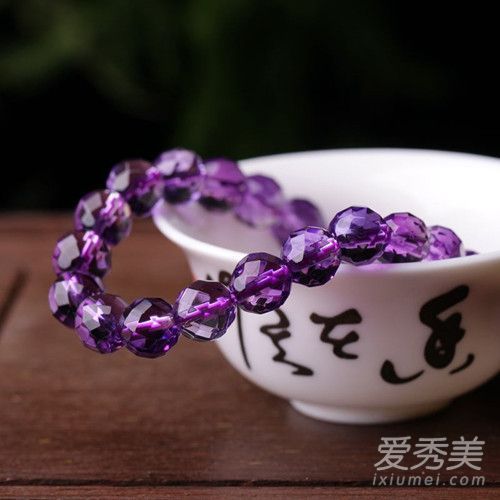 哪个品牌的紫水晶手镯是2017年十佳水晶手镯品牌