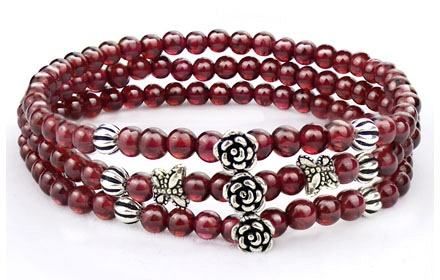 石榴石手链贵吗？如何选择石榴石手链