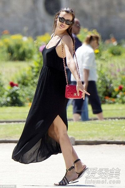 2015年夏天如何搭配包包