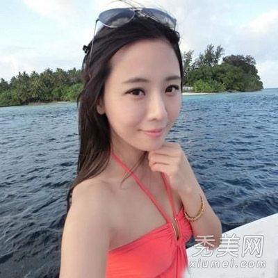 陶哲曉16歲的未婚妻透露她的長發甜美美麗。
