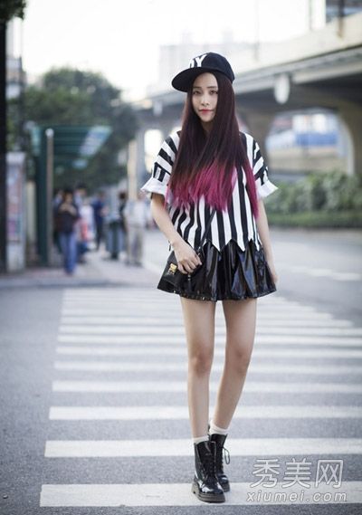 夏季服装将帅气的朋克风格与个性相匹配