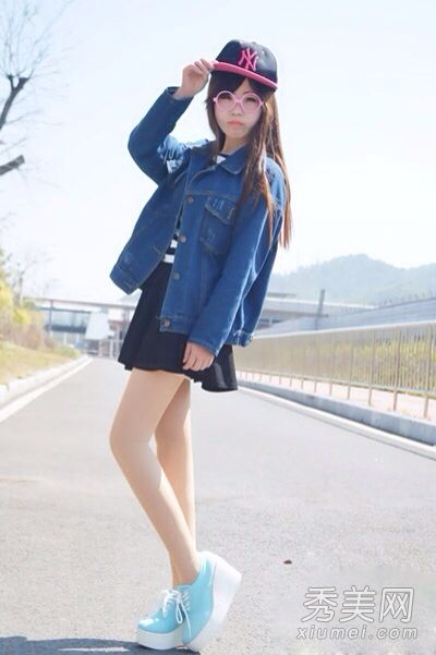 早春+平底鞋潮穿什么样的牛仔外套比较好