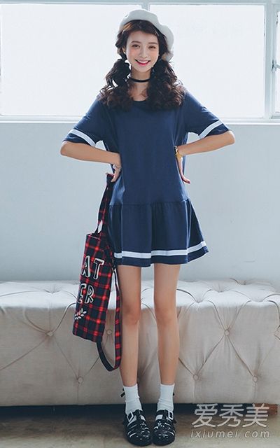 这件小小的新装与你一见钟情的美丽相匹配。