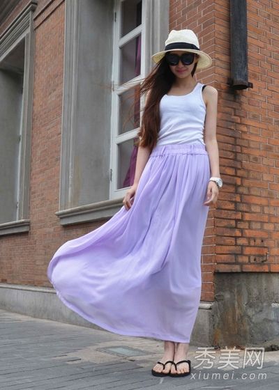 修身夹克，半身裙，高挑身材