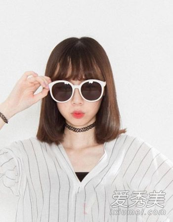 今年秋天推荐给甜美风女大学生的可爱发型