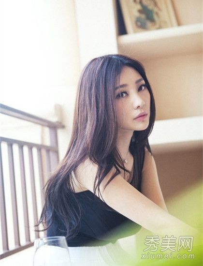 无乳沟秀发型爱达长卷发甜美性感