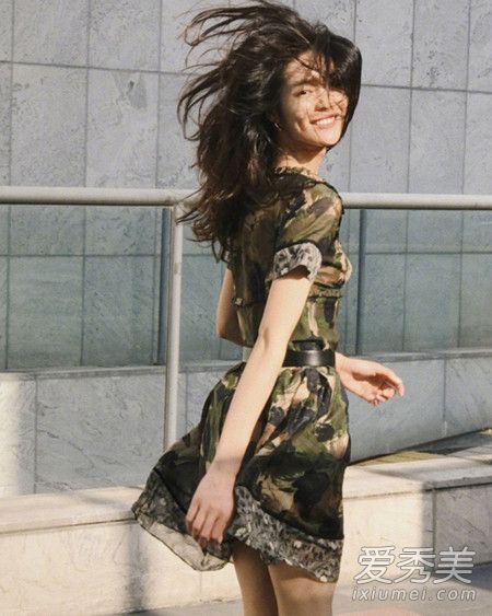 迷彩又流行了？大表哥刘雯教你穿最好的