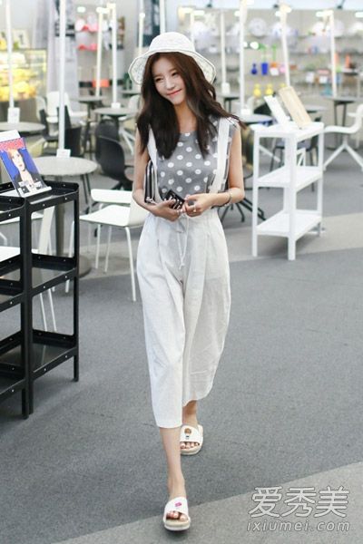 2015年的潮流产品推荐甜美的复古风格。