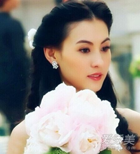 婚纱礼服老照片曝光女神发式美女照片颜超值