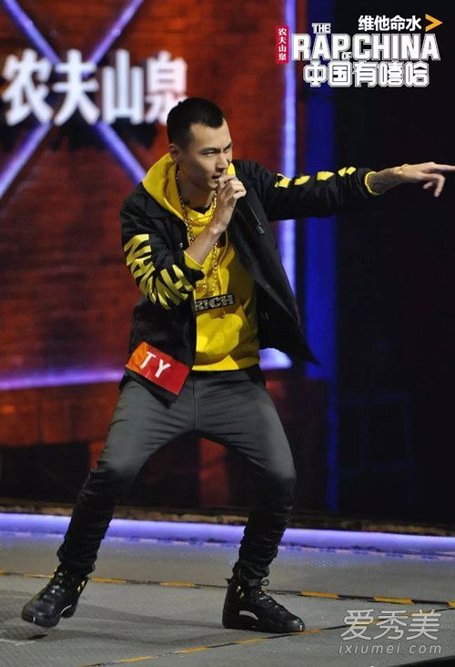 中国有嘻哈TY鞋。品牌是什么?多少钱?中国有同型号的嘻哈TY鞋