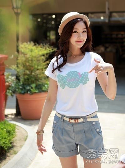 夏天是t恤、短裤或裙子最美的季节。