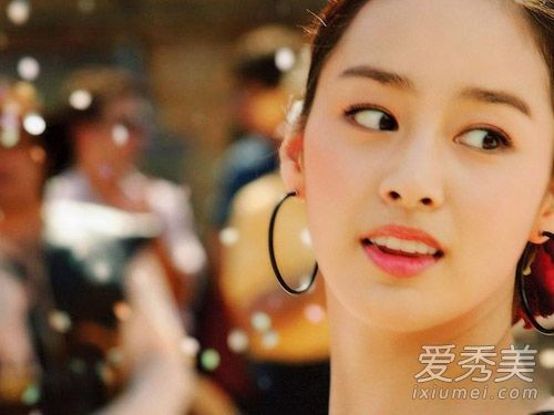 韩国十大最美丽女演员的发型输给了乔妹和韩佳