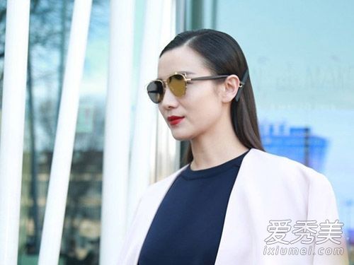 迷你发型捕捉中国女演员在米兰观看表演发型PK