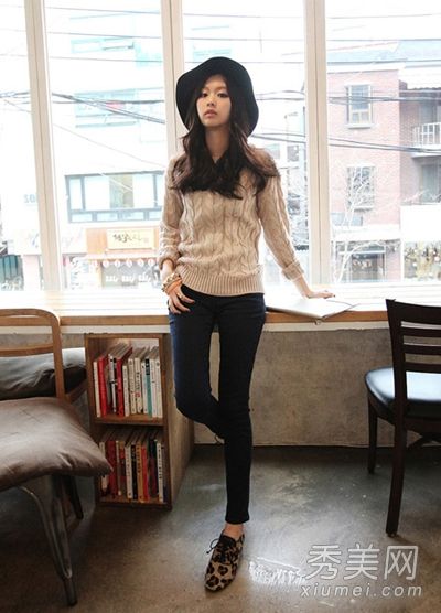 8种搭配的毛衣，以应对春末的雨雪天气。