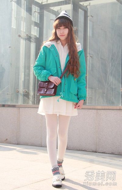 春季外套+连衣裙+丝袜时尚修身