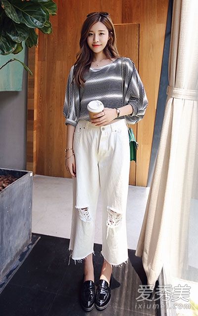 条纹长袖t恤秋季搭配必备外套