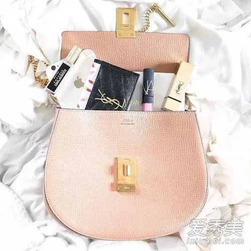 克洛伊小猪多少钱？克洛伊猪肉面包柜台价格